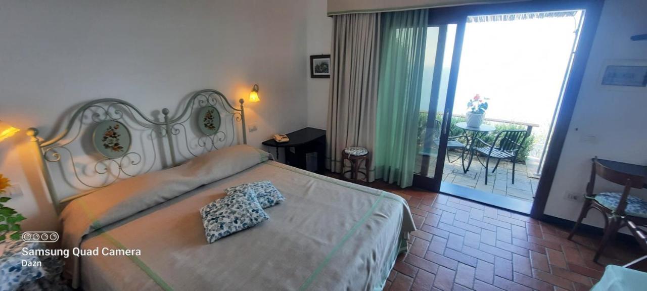 Hotel La Giada Del Mesco Levanto Dış mekan fotoğraf